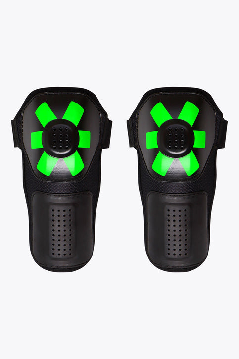 Osaka Knee Guards | Iconic Black