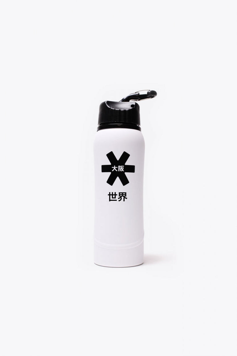 Osaka Kuro aluminium water bottle in white with logo in black. Front view