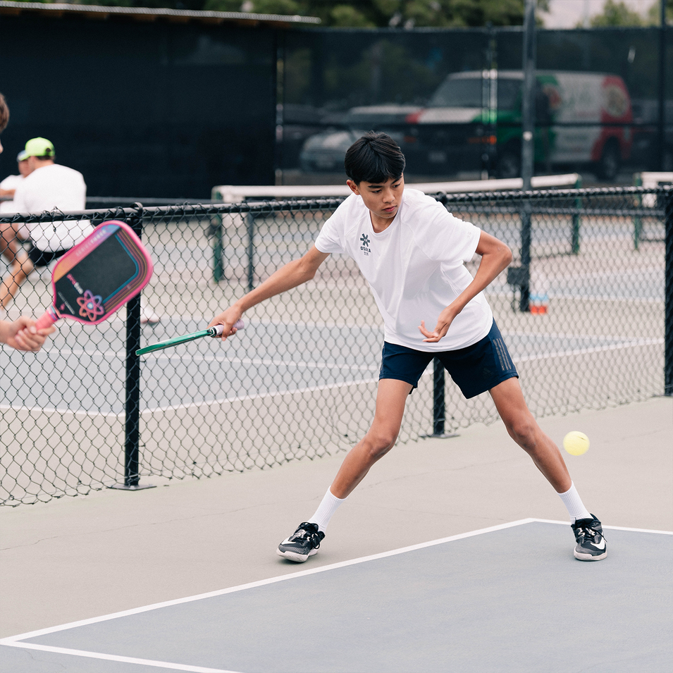 OSAKA Pickleball Athlete Phi Trinh with a mean forehand
