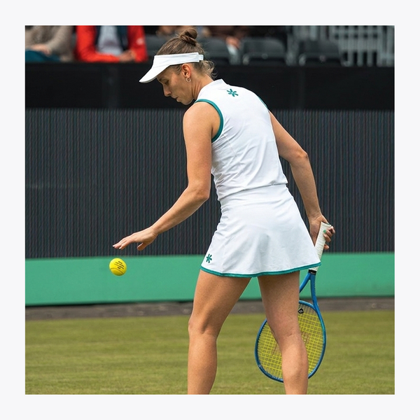 Osaka World Floucy Active Skort London White| #LondonWhite | Elise Mertens Wimbledon Tennis Serve
